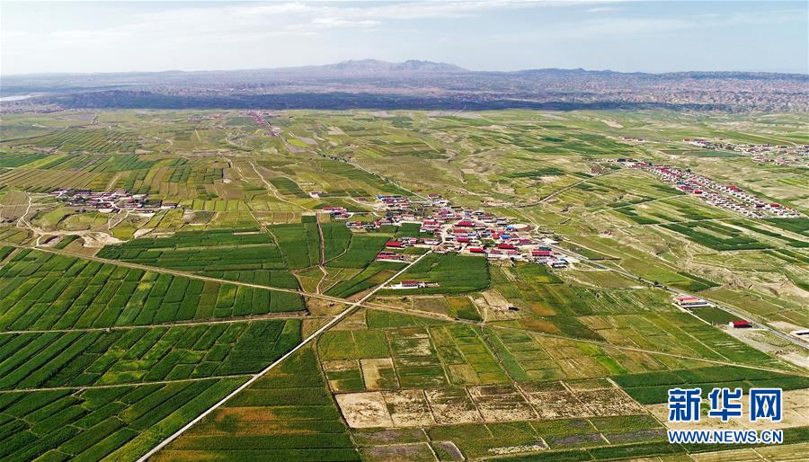 （壯麗70年·奮斗新時(shí)代——共和國(guó)發(fā)展成就巡禮·圖文互動(dòng)）（1）生態(tài)美、百姓富——品讀嶄新“寧夏畫卷”