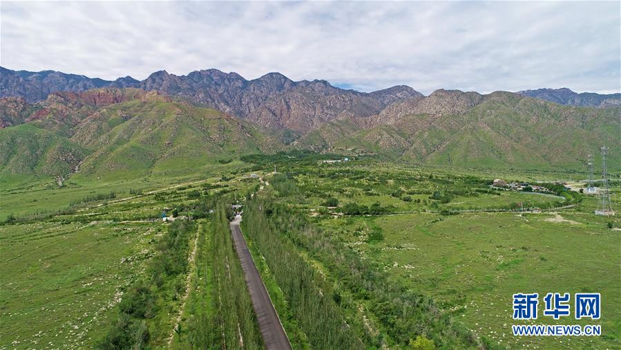 （壯麗70年·奮斗新時(shí)代——共和國(guó)發(fā)展成就巡禮·圖文互動(dòng)）（9）生態(tài)美、百姓富——品讀嶄新“寧夏畫卷”