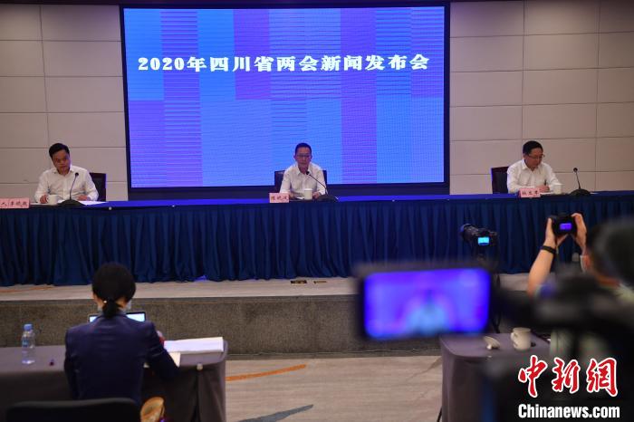 圖為新聞發(fā)布會(huì)現(xiàn)場。　張浪 攝