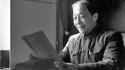 舍我其誰報國志，碧血丹心愛國情