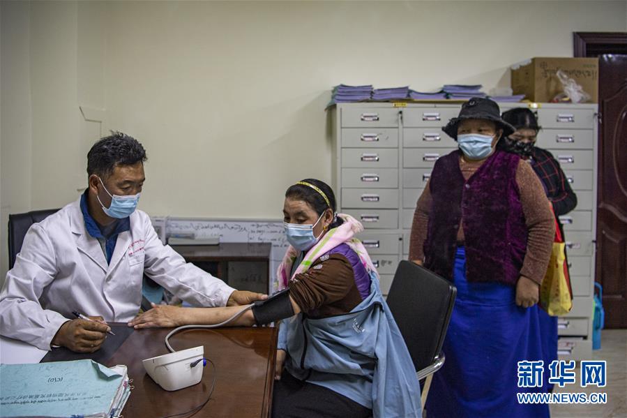 （新華全媒頭條·走向我們的小康生活·圖文互動）（6）扎西德勒，我們的新家園——西藏易地扶貧搬遷搬出幸福美好新生活